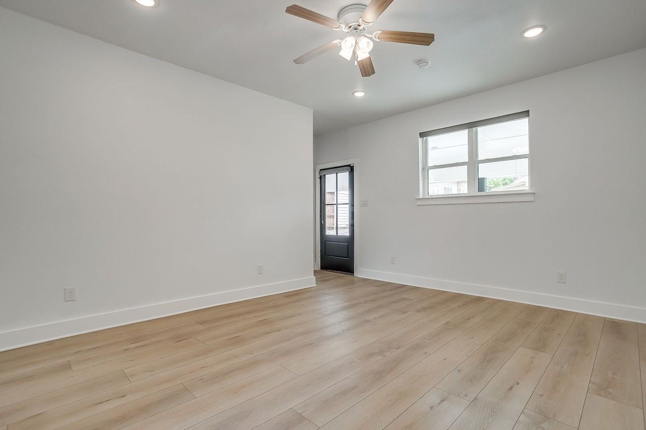 Forest Park 2811 - Photo 7 of 50