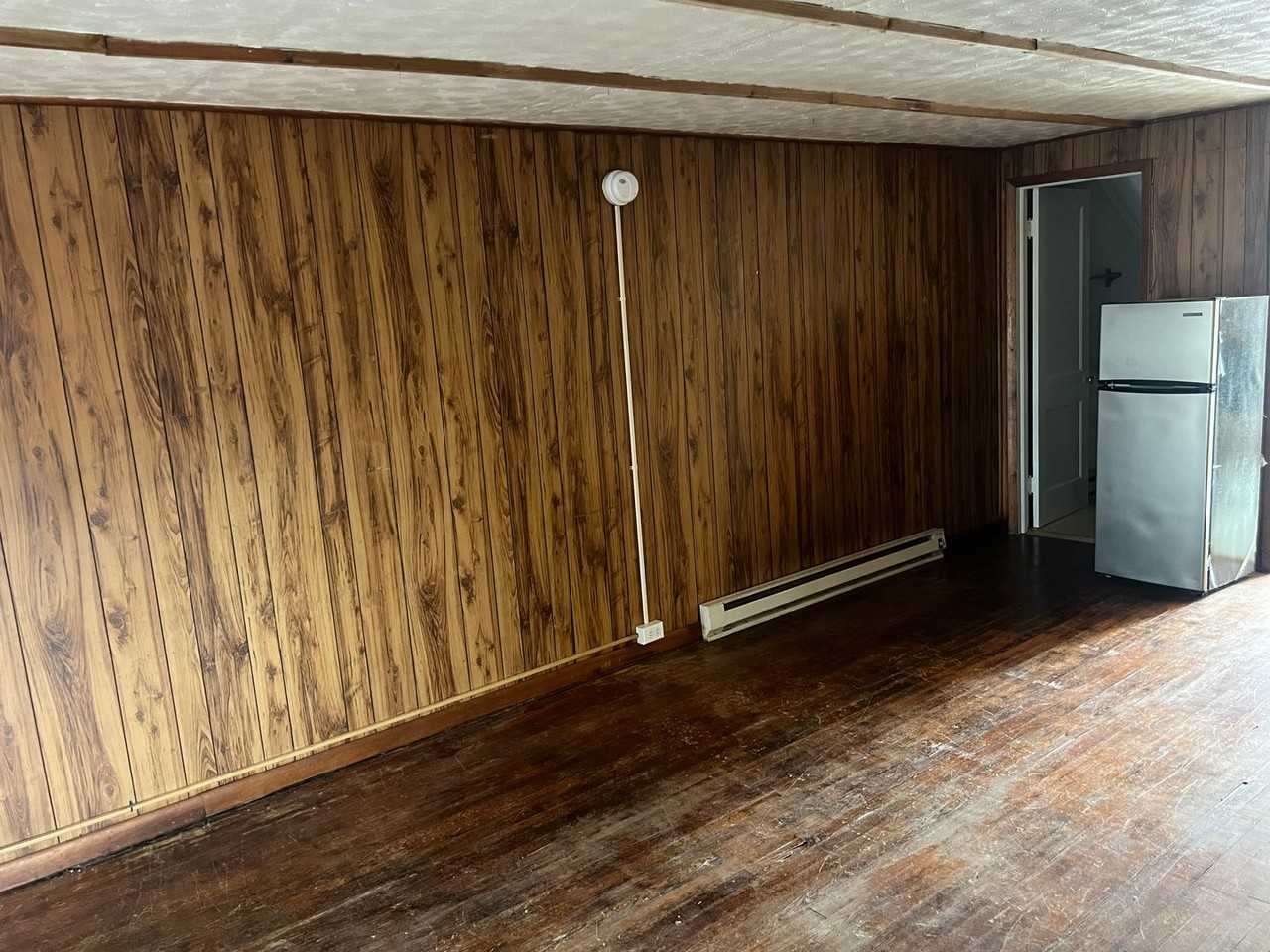 104-106 E. Baltimore Street - Photo 2 of 6