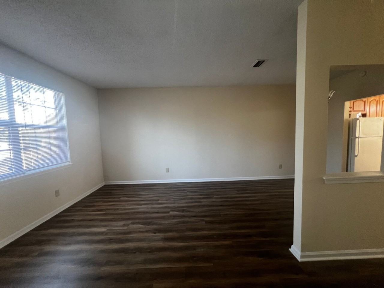 3205 Dunnebrook Dr - Photo 3 of 16