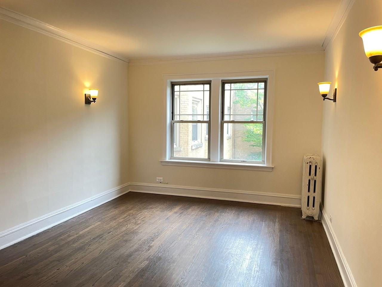 1725 W Thorndale Ave #2B - Photo 3 of 8