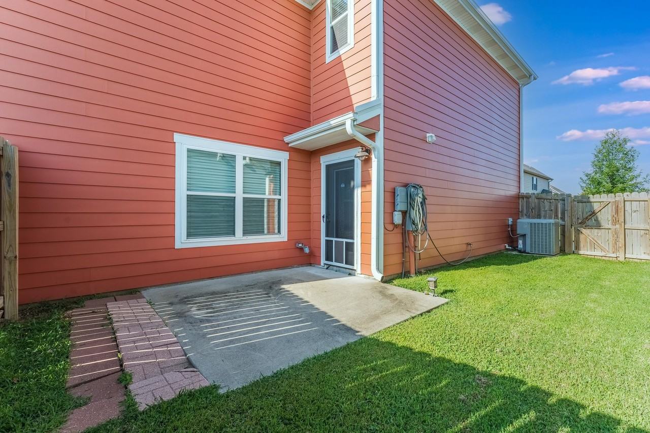 3814 Sw Peachwood Dr - Photo 3 of 23