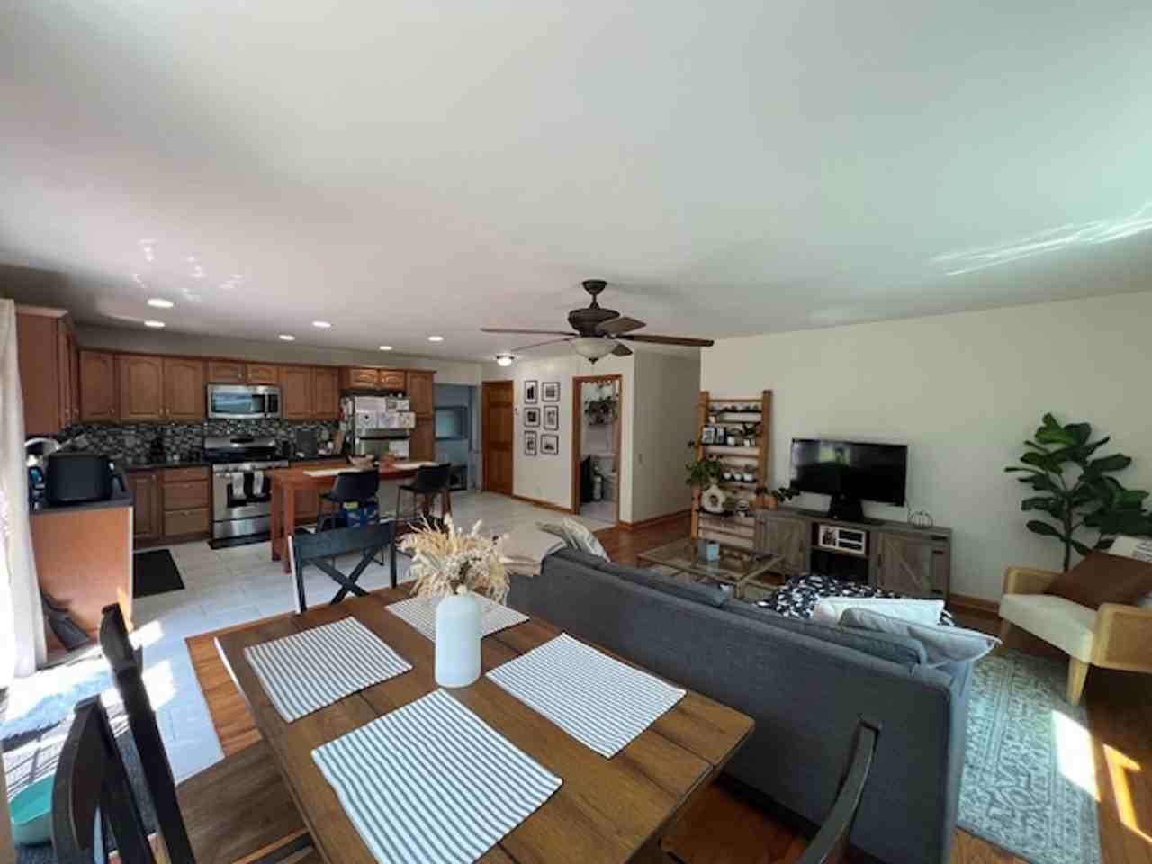 2079 Eldorado Dr - Photo 7 of 28