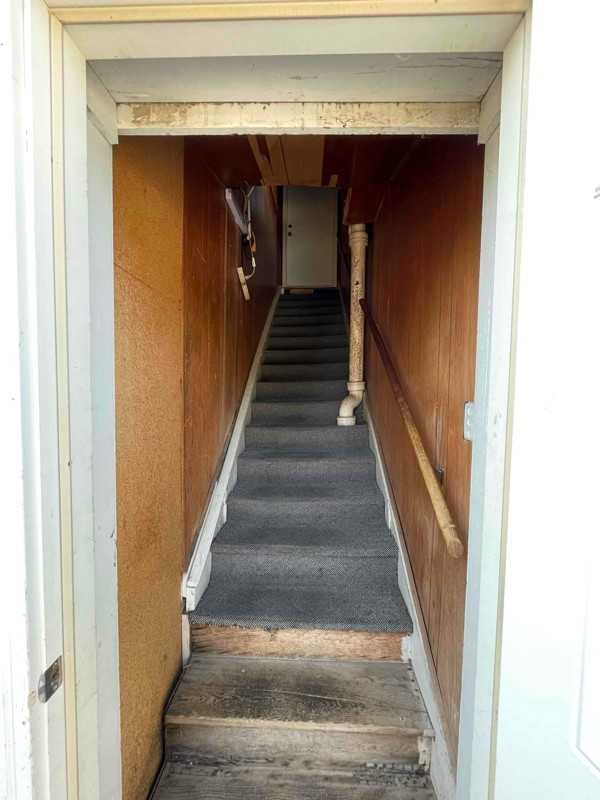 218 State Street - Photo 3 of 15