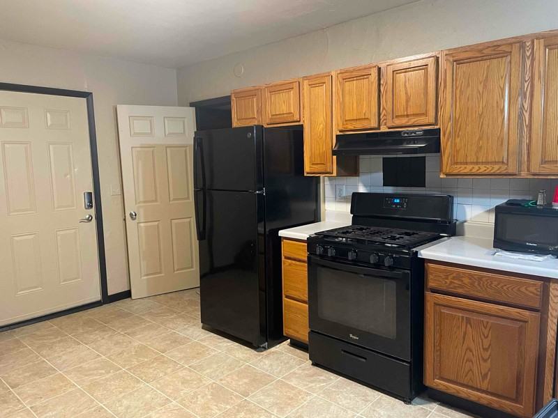 1107 17th Ave - Photo 2 of 17