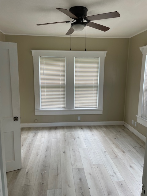 709 E 18th St - Photo 2 of 7