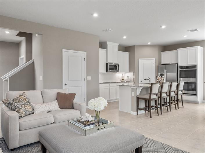 19052 Pebble Wood Ln - Photo 2 of 10