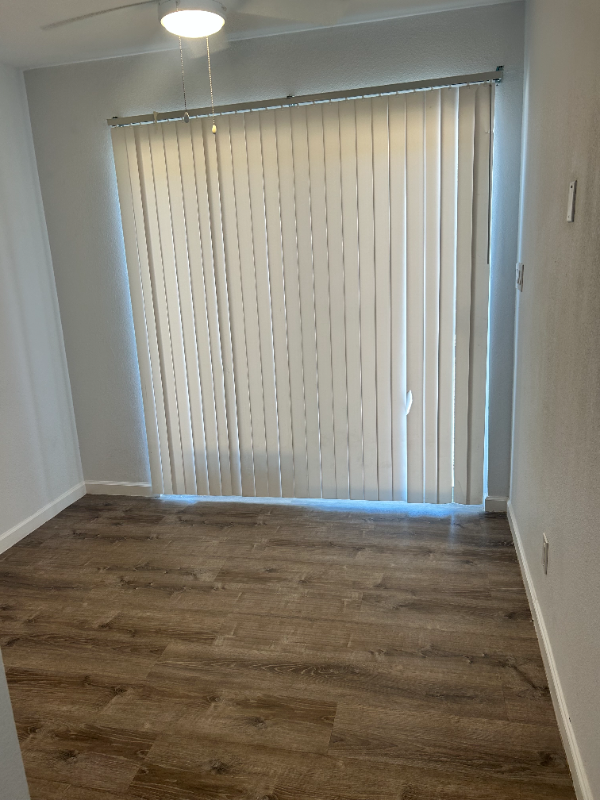 311 N Laurel Ave - Photo 2 of 5