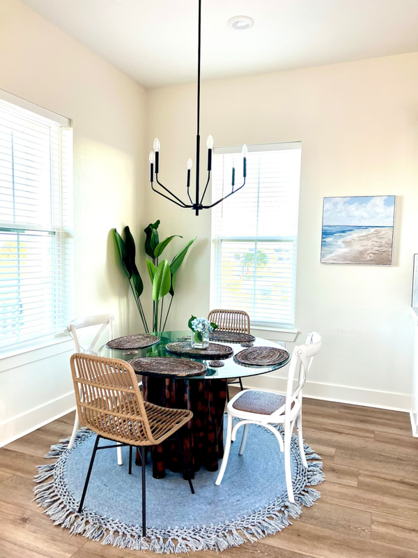 2423 103rd St - Photo 7 of 12