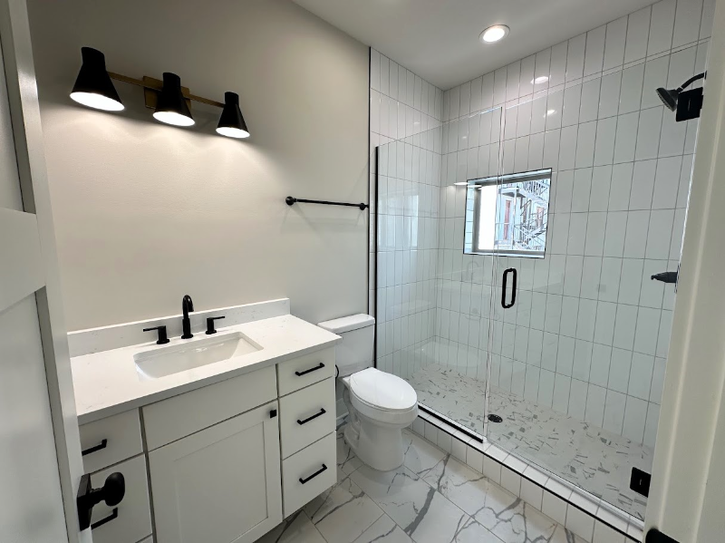 9 Walnut St Ne #9 - Photo 3 of 20