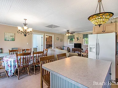 12529 Terry Ave - Photo 3 of 20