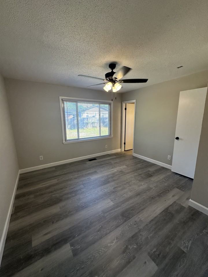 318 Nugget Ct #NA - Photo 6 of 12