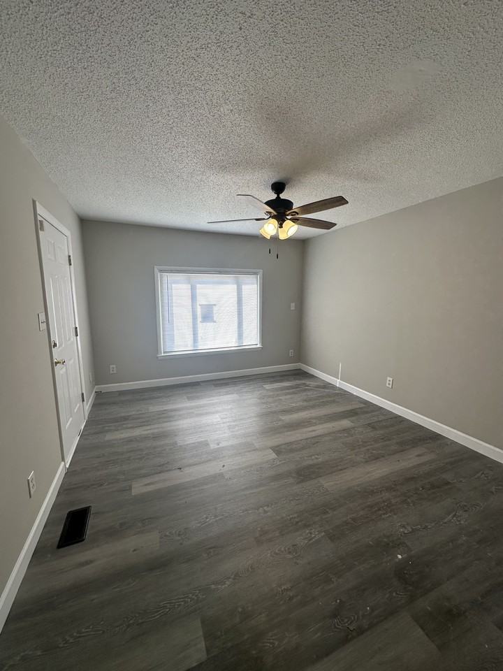 318 Nugget Ct #NA - Photo 7 of 12