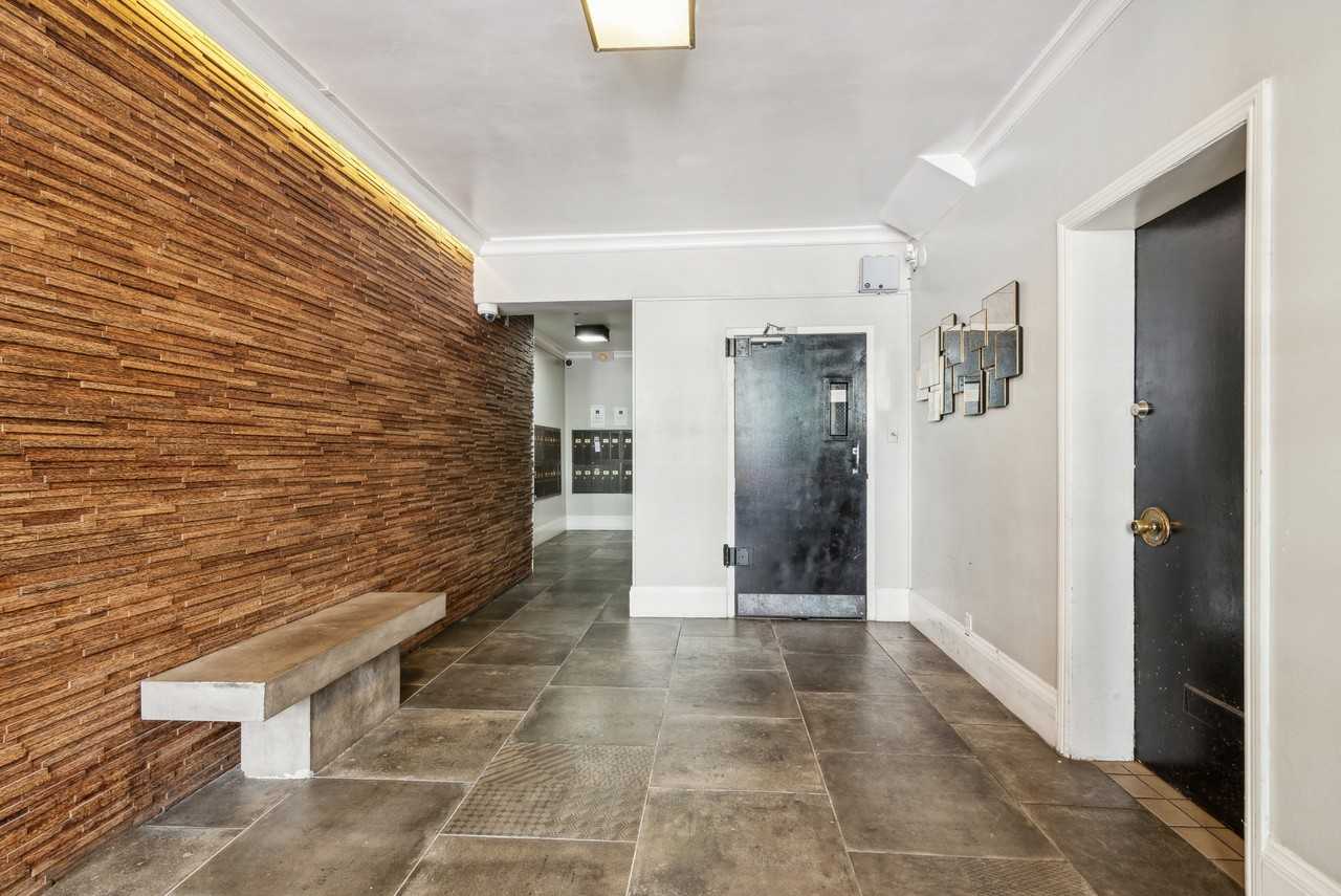 685 Geary Street - Photo 2 of 4