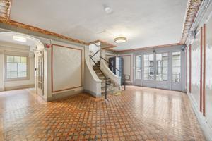 featured image of 755 Ofarrell St