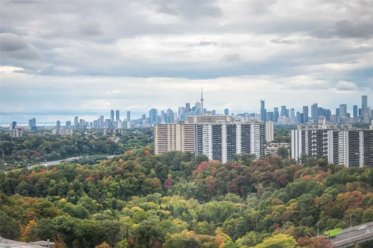 735 Don Mills Road ##25 - Photo 2 of 18