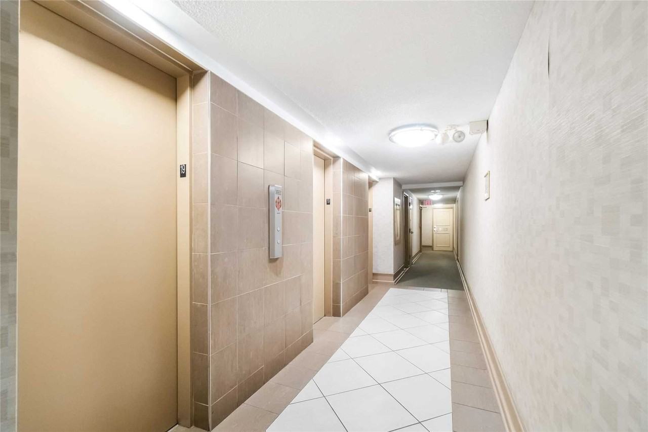 735 Don Mills Road ##25 - Photo 6 of 18