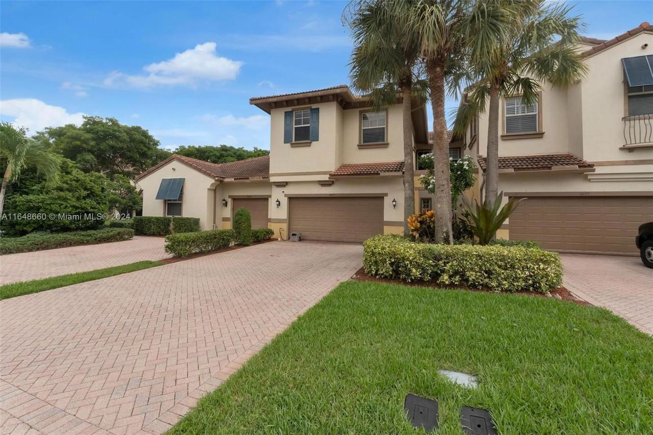 6057 Nw 118th Dr #1 - Photo 2 of 8