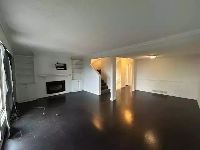 1026 Lillooet Rd - Photo 3 of 17