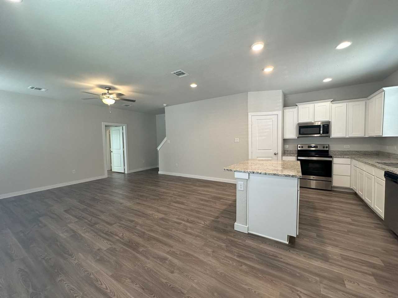 13347 Rowdy Cv - Photo 4 of 23