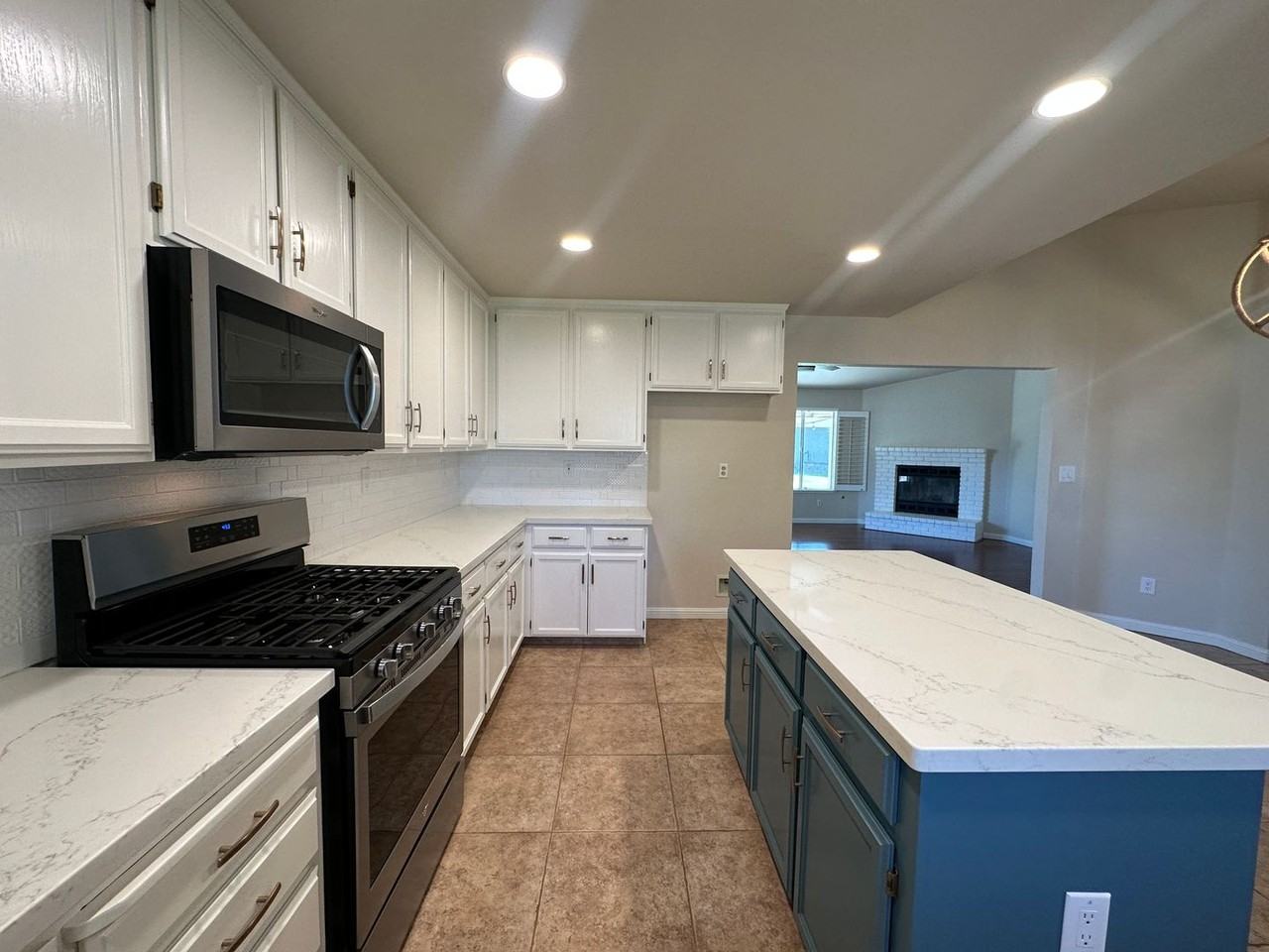 20491 Songbird Way - Photo 2 of 42