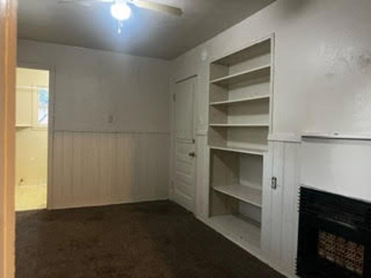 594 N Harbin Dr - Photo 5 of 6