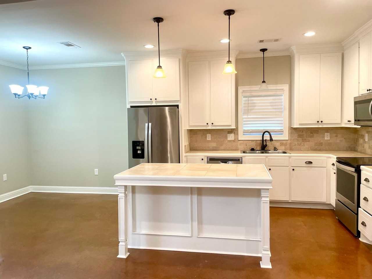 193 Woodland Drive - Photo 5 of 41