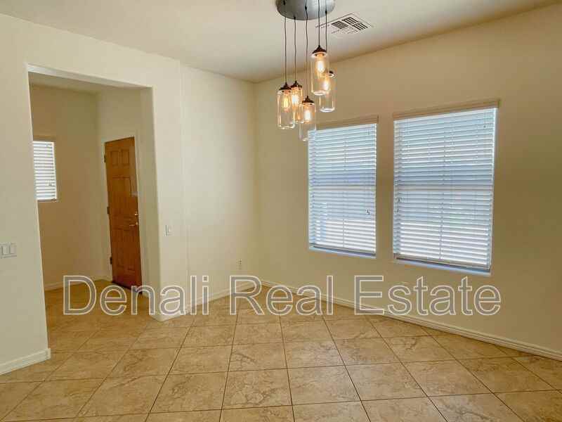 3979 E Melinda Dr - Photo 5 of 35