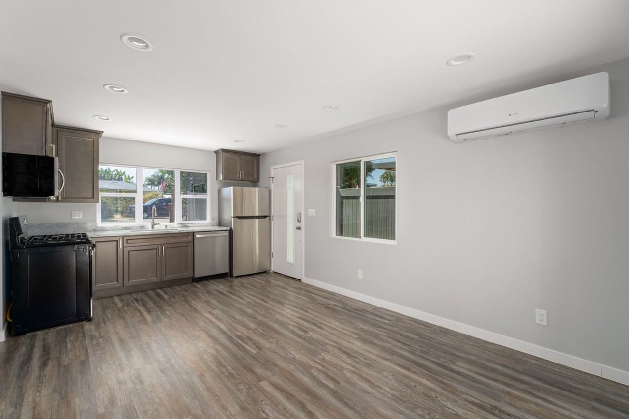 5124 Los Robles Dr - Photo 6 of 9