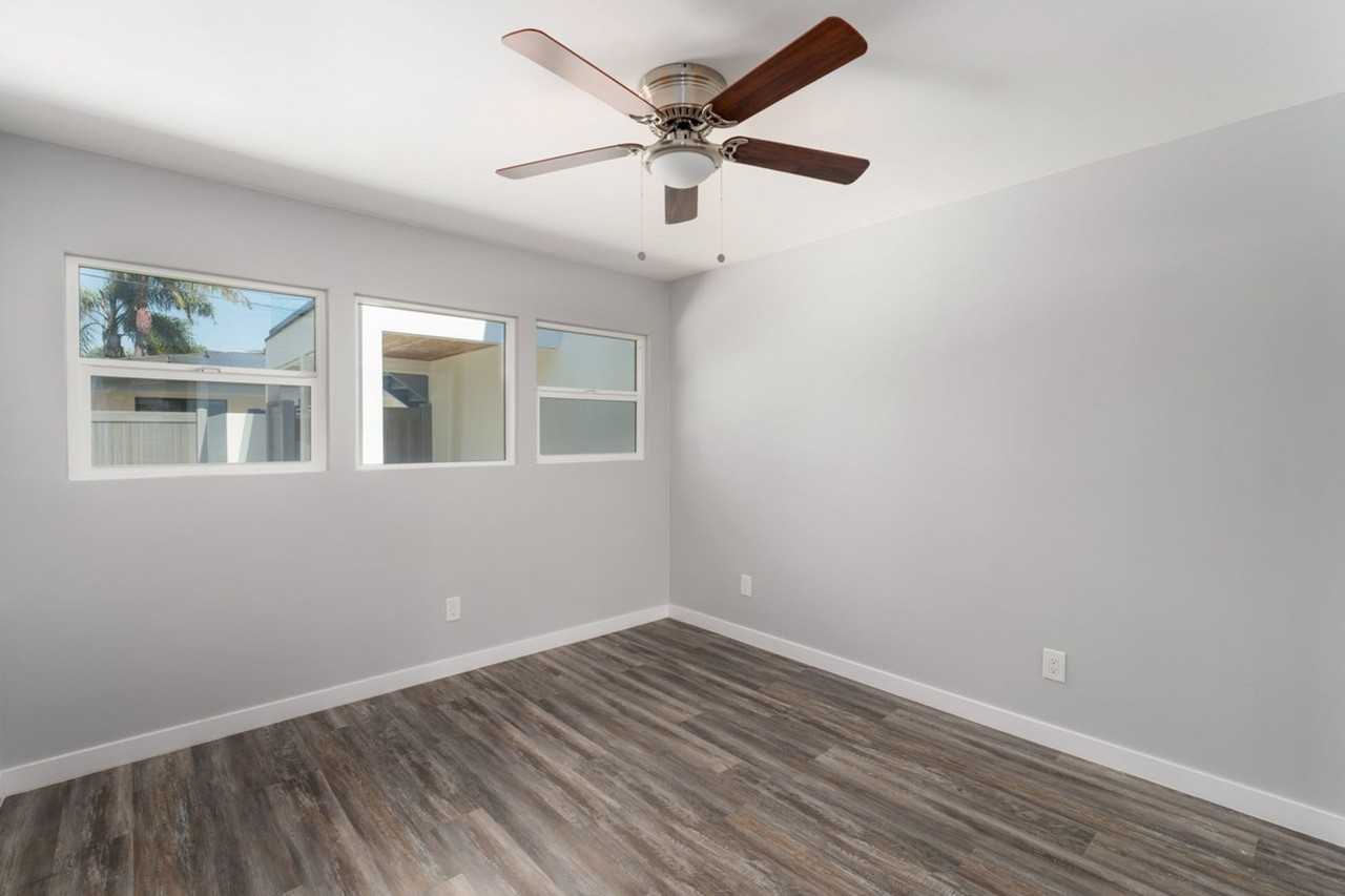 5124 Los Robles Dr - Photo 7 of 9