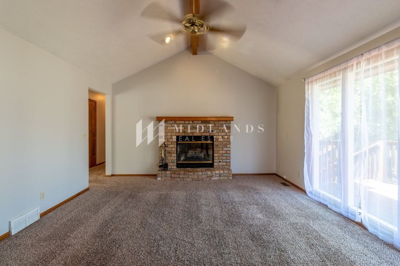 14420 S 34th Ave - Photo 7 of 19