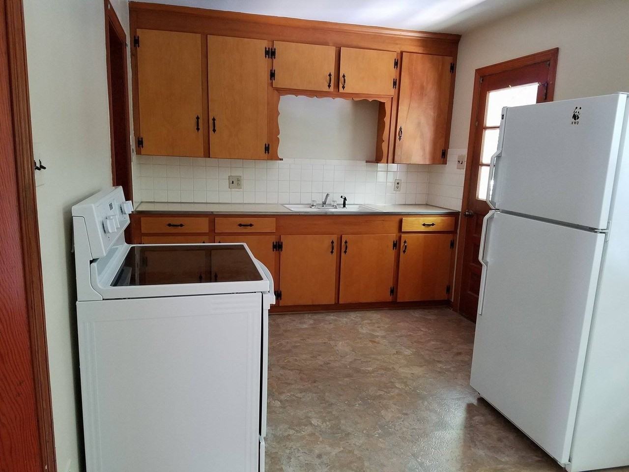 4615 Latham St. - Photo 2 of 8