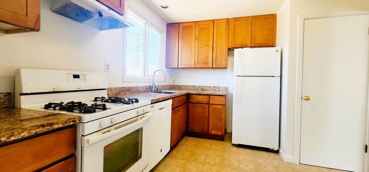 108 Alta Mesa Dr - Photo 5 of 17