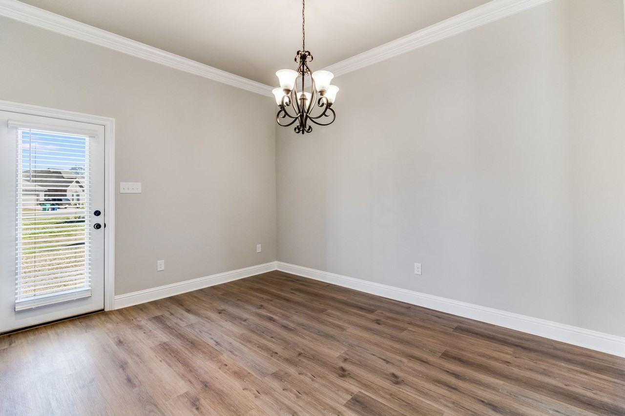 101 Bernay Ct - Photo 6 of 18