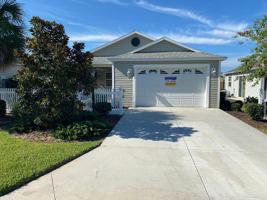featured image of 3102 Sabal Palm Ave