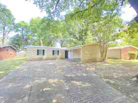 3082 Bluffdale St - Photo 1 of 1