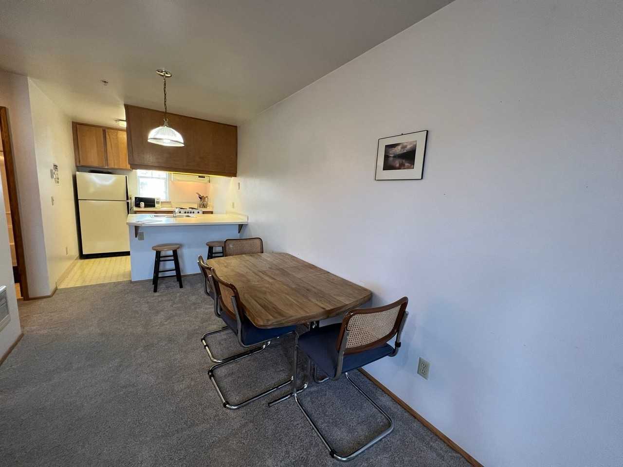 714 Cascade Ave - Photo 5 of 20