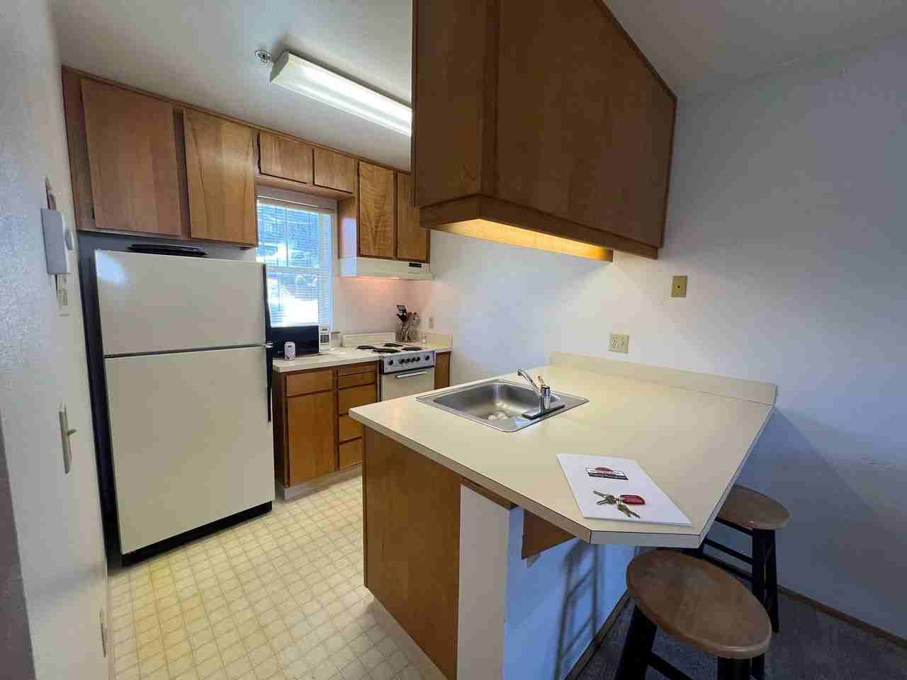 714 Cascade Ave - Photo 6 of 20