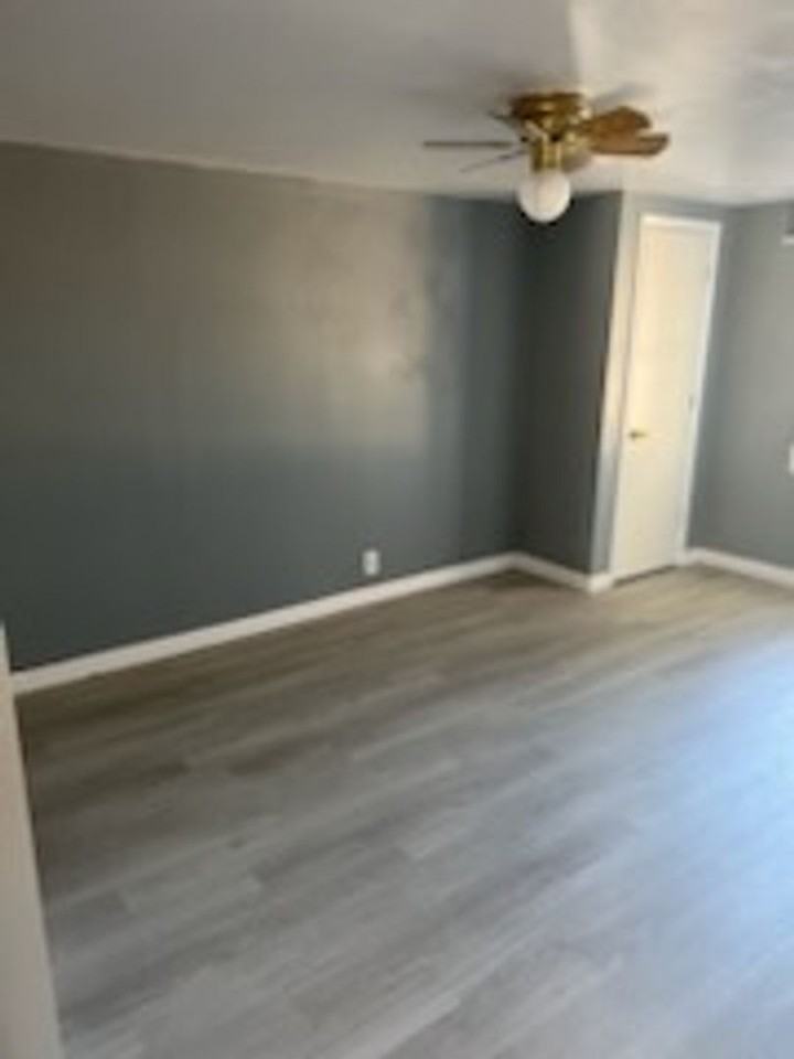 87 N Forest St - Photo 3 of 11