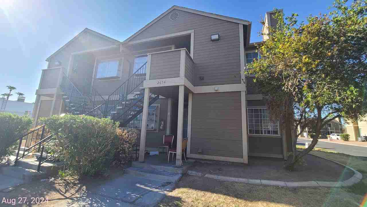 2654 Bryandouglas Dr - Photo 2 of 16