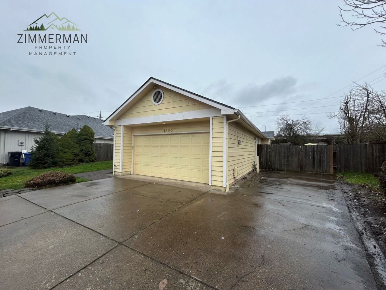 1820 Ridgley Blvd - Photo 2 of 25