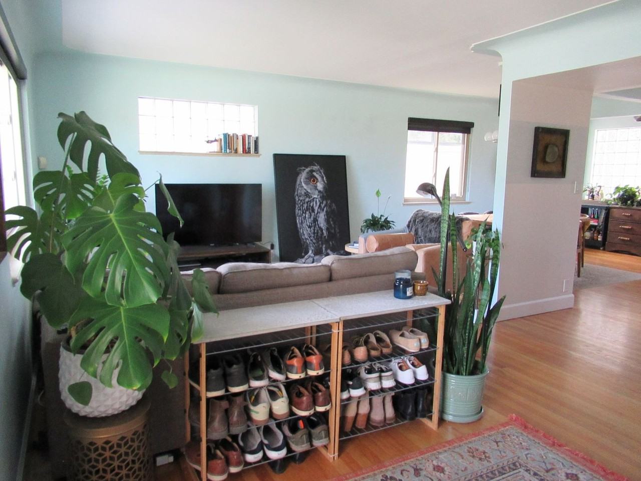 1011 S Harrison St - Photo 3 of 50