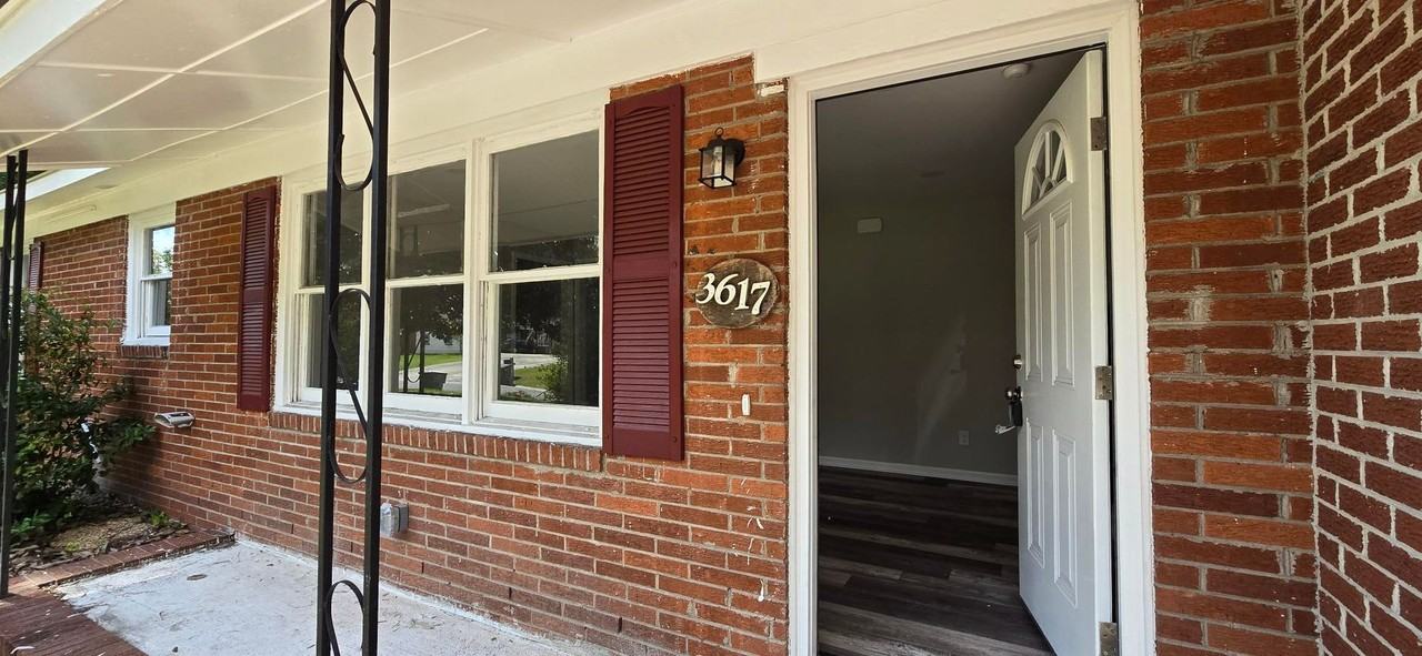 3617 Eastgate Dr - Photo 3 of 12