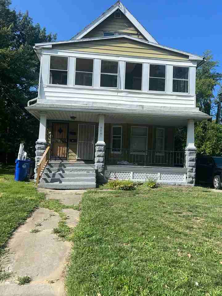 9301 Pierpont Ave - Photo 2 of 13