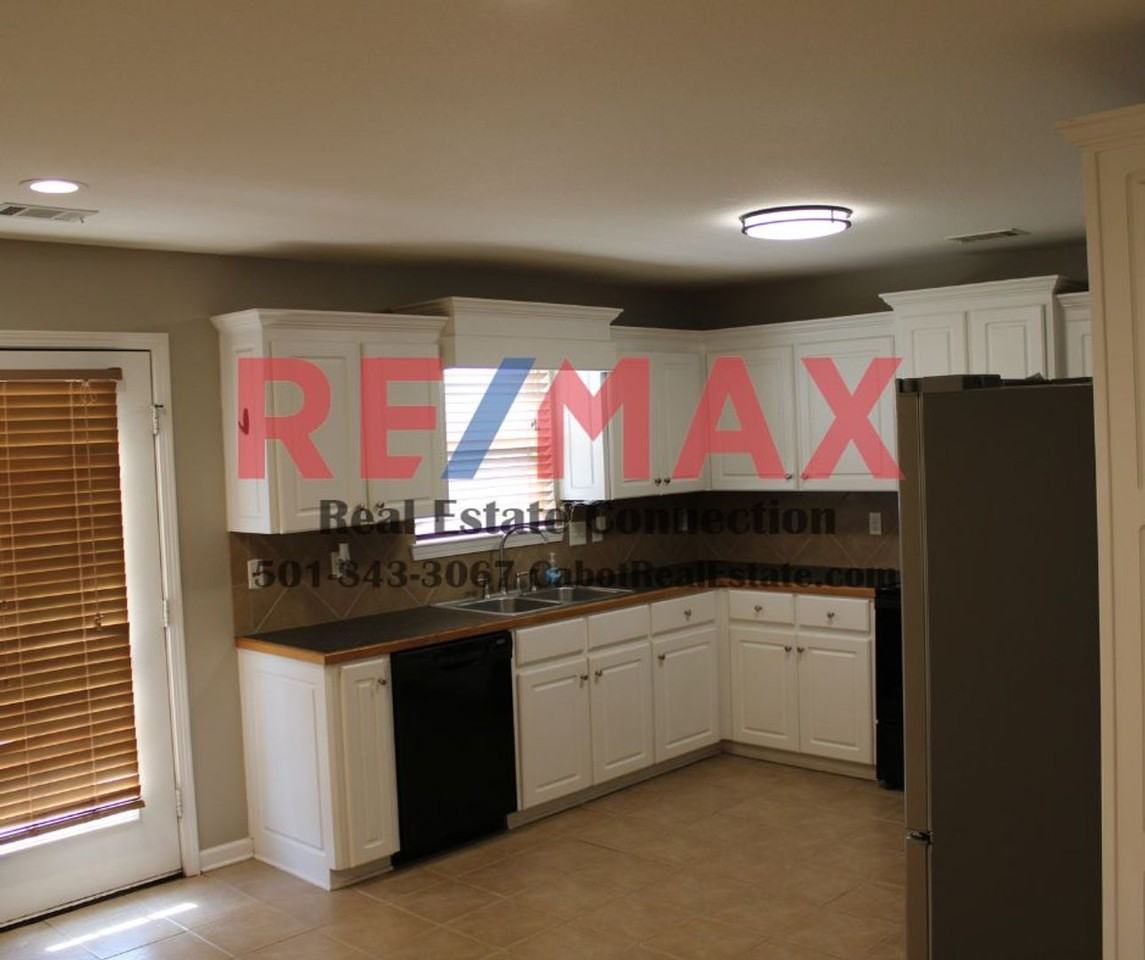 2814 Mcneill Cv - Photo 3 of 12