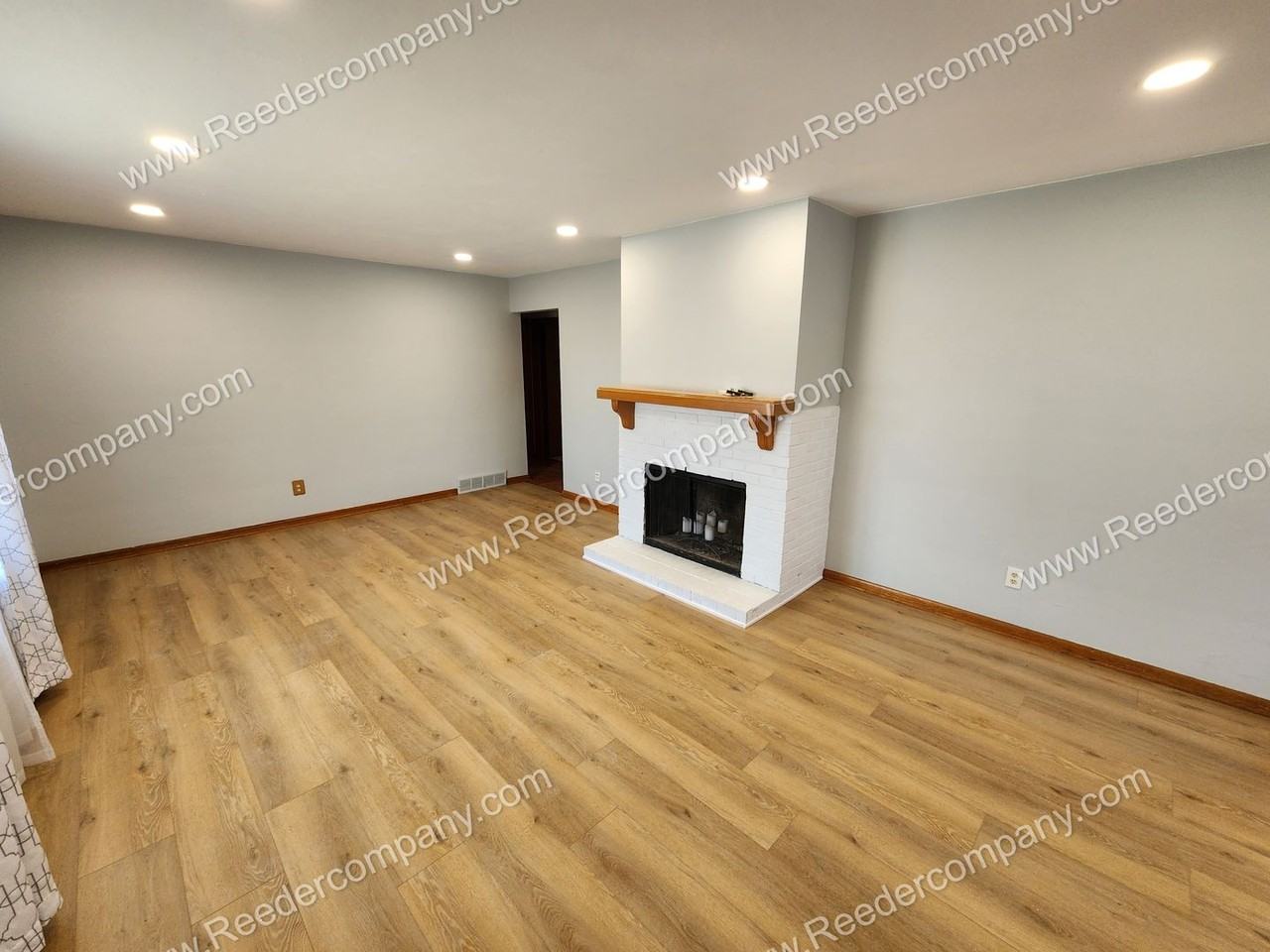 3110 Laporte St - Photo 2 of 19