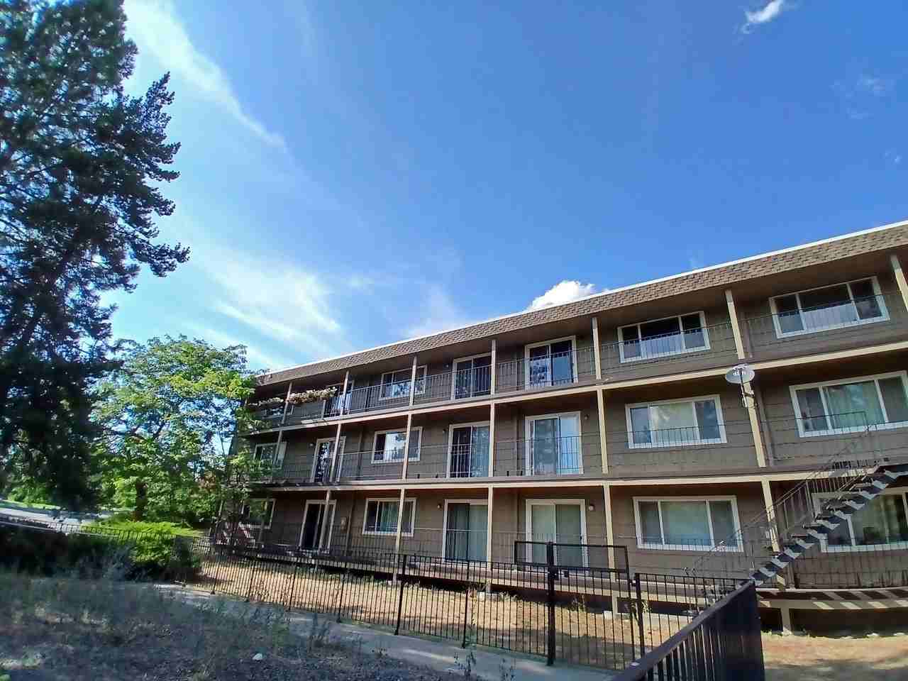 P1695-River West - Photo 2 of 6