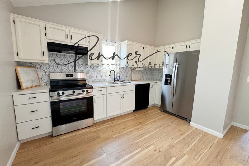 4801 N Bellaire Ave - Photo 3 of 10