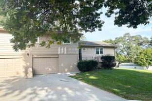 2612 S 61st Ave - Photo 1 of 1