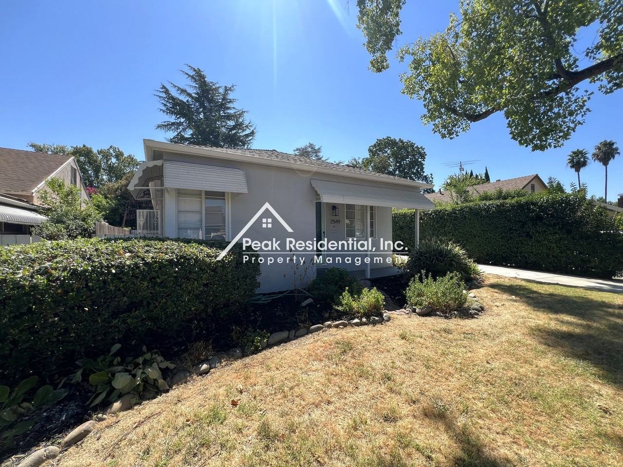 2549 14th St - Photo 2 of 16