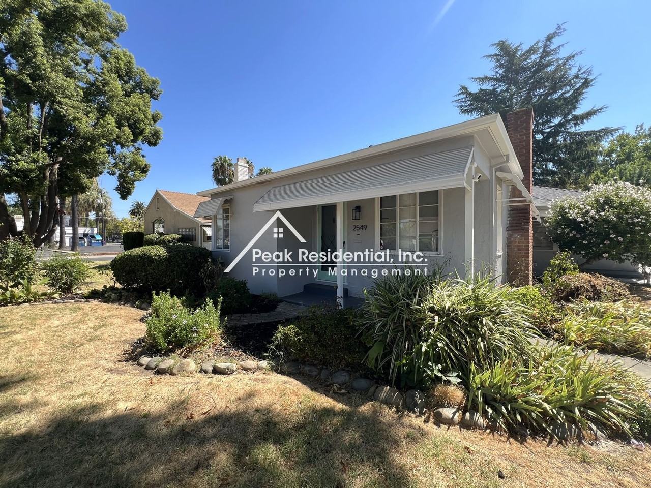 2549 14th St - Photo 3 of 16